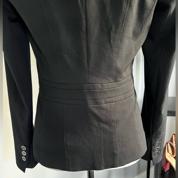 White House Black Market Two Button Blazer - Picture 6 of 10